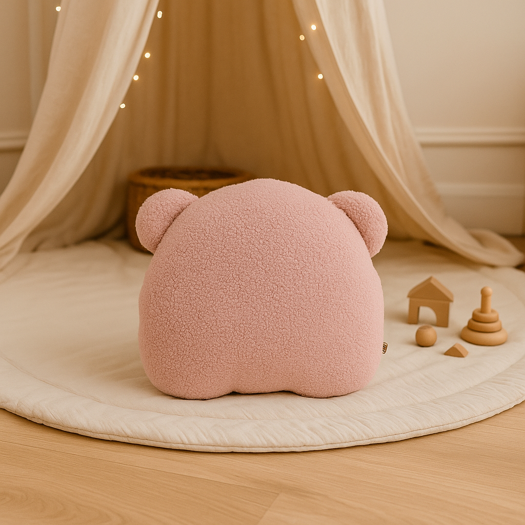 Sierkussen Beer – Kussentje - Teddy Bouclé – 35×40 cm – Zacht Roze