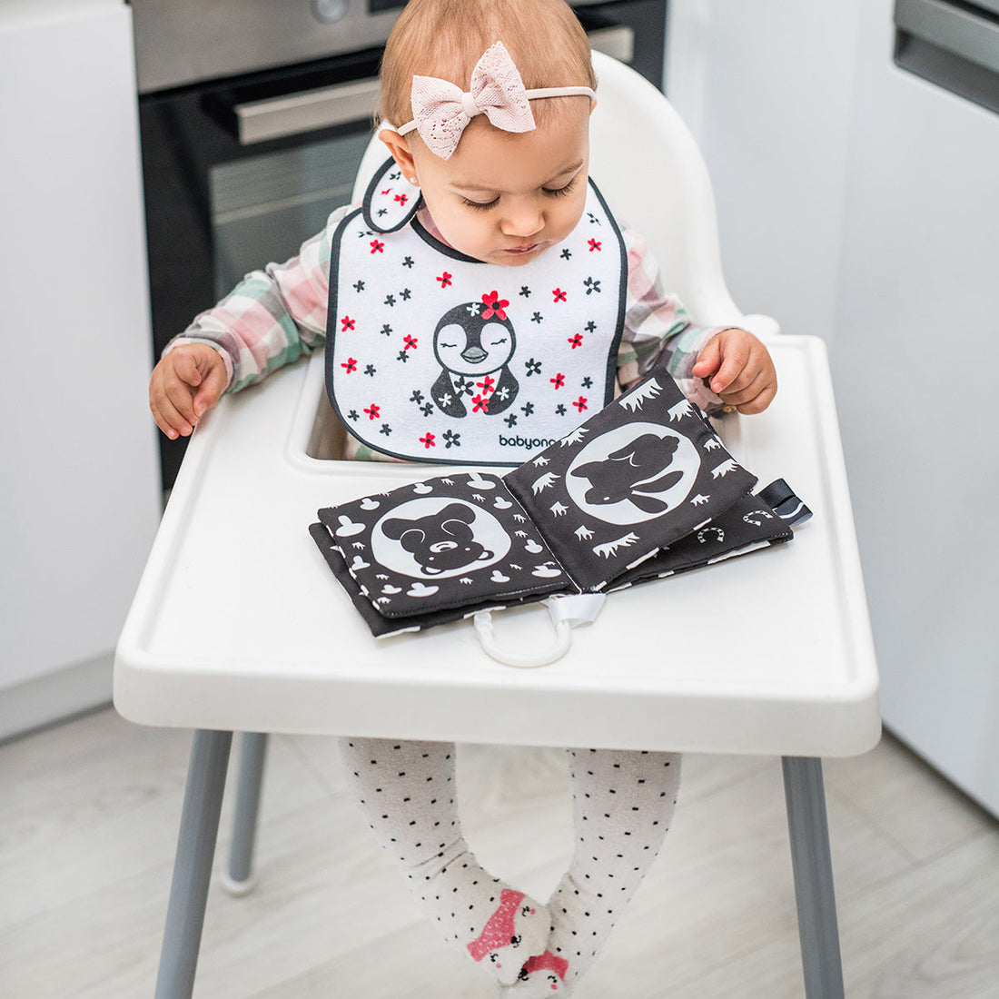 Waarom sensorische boekjes zo belangrijk zijn voor de ontwikkeling van je baby