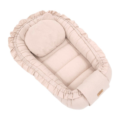 Soosie babynestje FRILL UP Beige met kussentje en sluitklep met strikkoorden, 90x50 cm