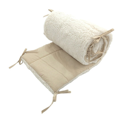 Soosie bedomrander TEDDY dubbelzijdig, crème teddy met beige katoen, opgerold
