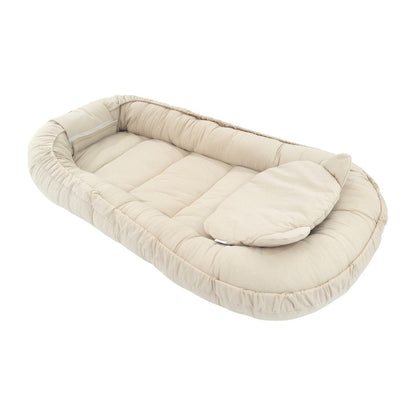 Soosie babynestje katoen beige, detail van de rand