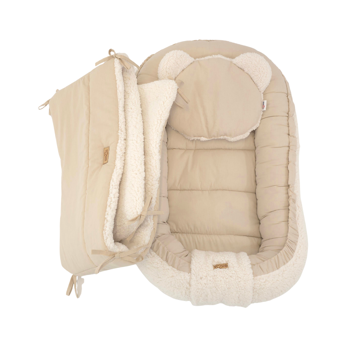 Soosie - Babynestje + Kussentje + Bedomrander — 3-delige set - Teddy Cream / Katoen Beige — Dubbelzijdig — 90×50 cm nest & 180×30 cm bumper — OEKO-TEX