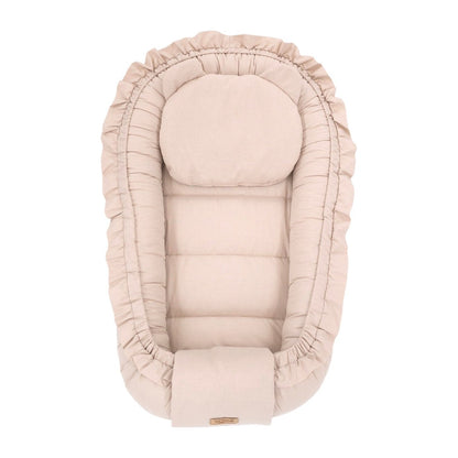 Soosie babynestje FRILL UP Beige, vooraanzicht met sluitklep