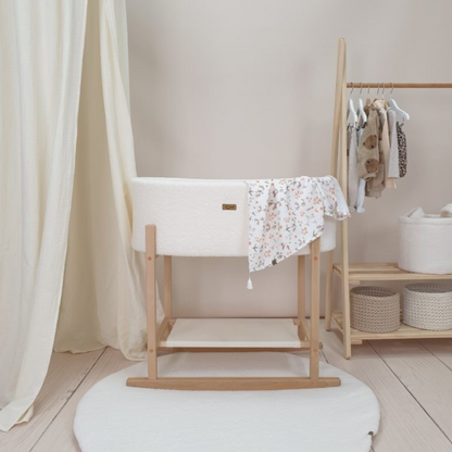 Soosie - Teddy Bouclé - Mozesmand - Baby Wieg met Schommelbasis - Natuurlijk Beukenhout – Cream – 75×36 – Met Matras