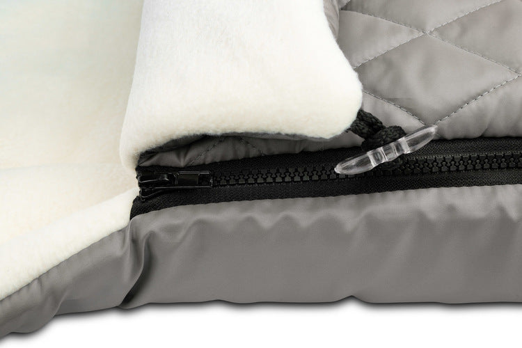 Sensillo gewatteerde voetenzak 95 x 40 cm, waterafstotend met fleece voering Grijs