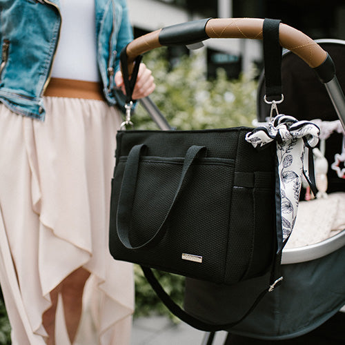 Babyono CARMEN luiertas voor kinderwagen – zwarte mommy bag met verschoonmat – 9 vakken – stijlvolle verzorgingstas