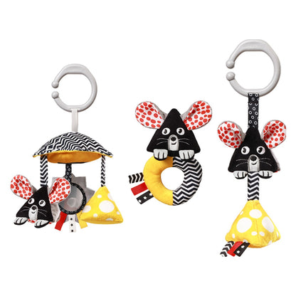 MOUSE cadeauset: kinderwagenspeeltje, rammelaar en hangspeeltje